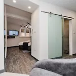 بيت ضيافة Piazzetta Marina 4*