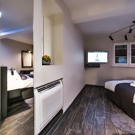 Pensionat Piazzetta Marina Zadar