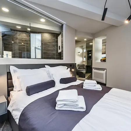 招待所 Piazzetta Marina 扎达尔