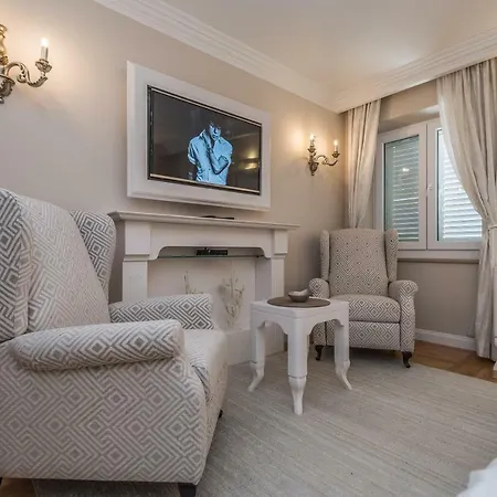 Piazzetta Marina 扎达尔