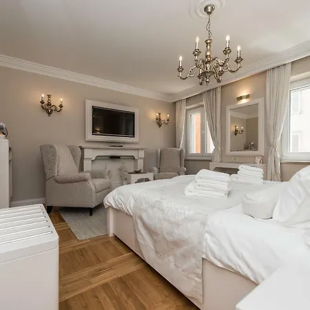 게스트하우스 Piazzetta Marina