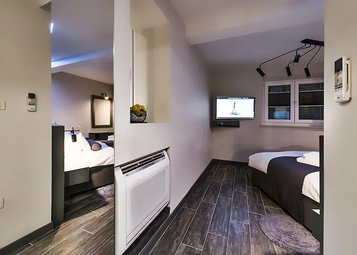 게스트하우스 Piazzetta Marina 자다르